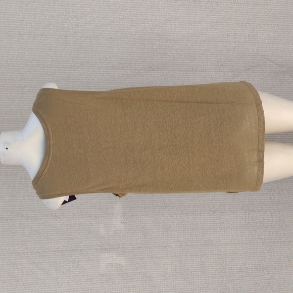 NWT Ava & Viv Sleeveless Khaki Tank Top - Size 1X/2X/3X/4X - Picture 3 of 6